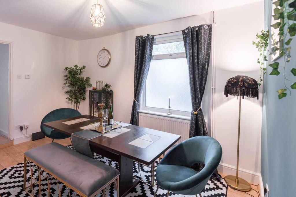 The Gatsby - Beautiful Spacious Central House Cardiff Exteriör bild